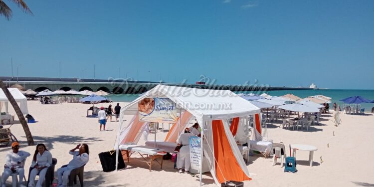 Pocos turistas en Progreso tras arribo de crucero