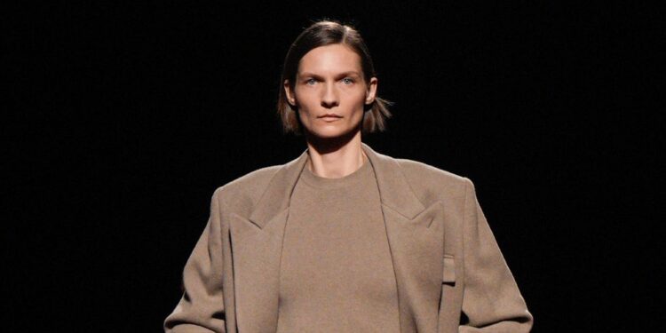 Ferragamo Fall 2025 Ready-to-Wear Collection
