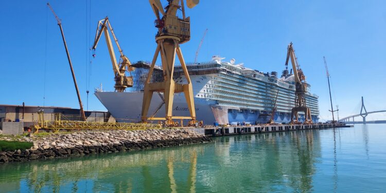 De crucero, pero a trabajar