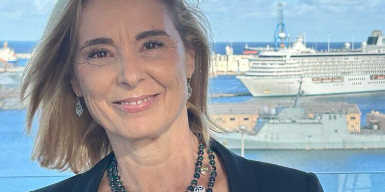 Elisa Zamora, nueva directora del área de Cruceros de Hamilton y Cía - Infopuertos