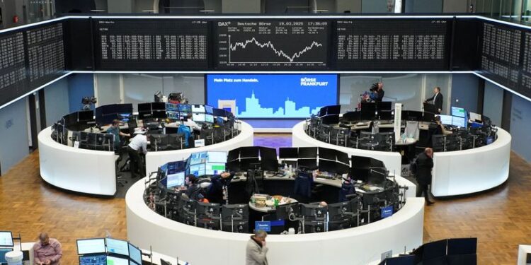 Los valores de viajes arrastran a la baja a las acciones europeas -21 de marzo 2025 a las 09:31