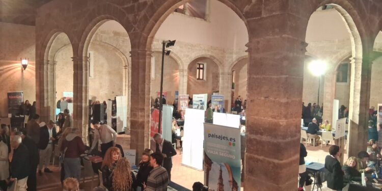 La Diputació de València presenta la oferta turística de la provincia a cerca de 300 profesionales de agencias de viajes
