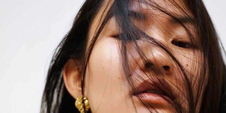 12 Best Hair Gloss Treatments for At-Home Shine