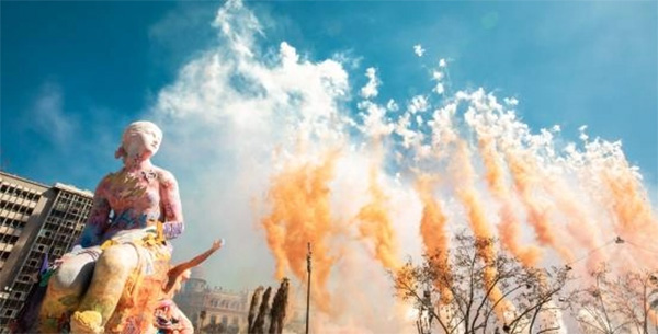 Las Fallas llegan con una caída de demanda turística