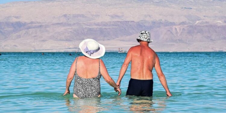 Madrid lanza su propio Imserso y hay viajes muy baratos con 350.000 plazas