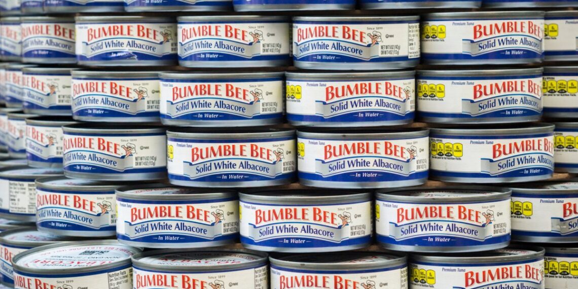 Pescadores indonesios demandan en San Diego a Bumble Bee Foods – Telemundo San Diego (20)