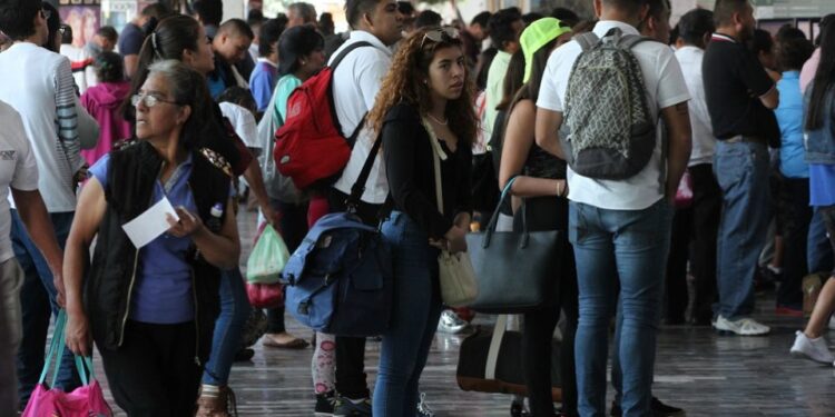 ¡Vacaciones a la vista! Planea con tiempo tus viajes; Profeco recomienda comparar servicios y costos - Almomento