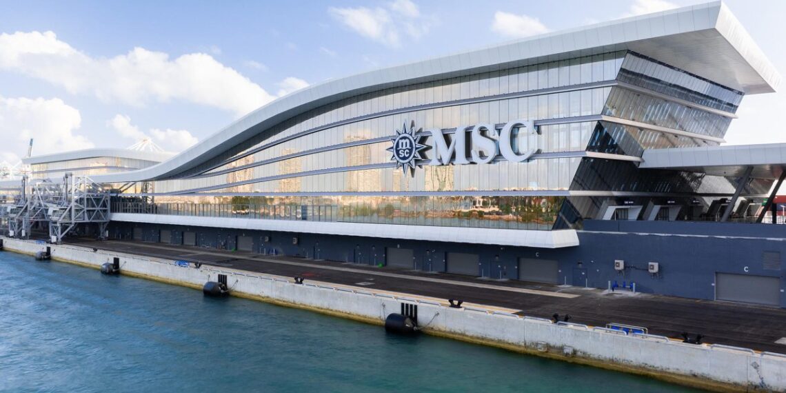 Inauguran en Miami una terminal de cruceros biométrica para 36 mil pasajeros diarios – Telemundo Miami (51)