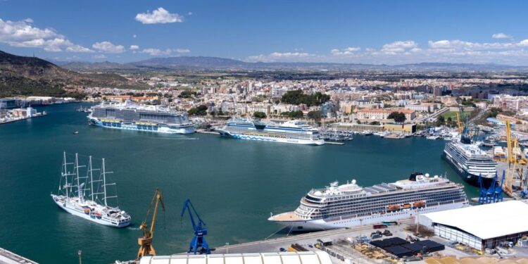 Cruceros en Cartagena - Foto: APC