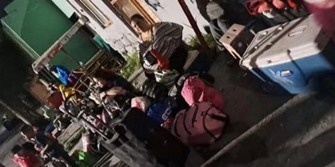 Cerca de 60 personas son estafadas por agencia de viajes en Monterrey; rentaron autobús y nunca llegó