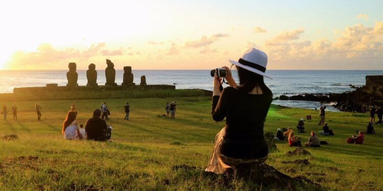 Chile prevé casi un 50% más de viajes en Semana Santa entre la población local que en 2024