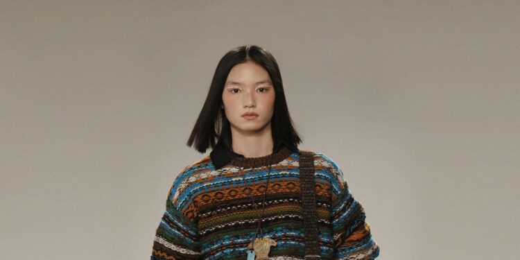 Swaying/Knit Shanghai Fall 2025 Collection