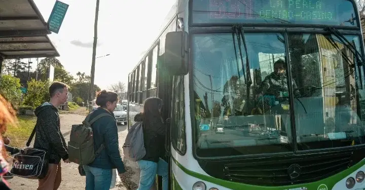 De 45 viajes a 39: Cómo impacta la suba del boleto en la movilidad de los estudiantes