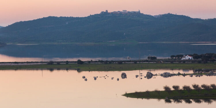 Lago de Alqueva. Foto: Pixabay.
