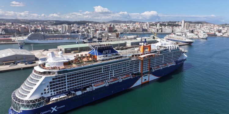 La quíntuple escala de cruceros supone un impacto de un millón de euros para A Coruña