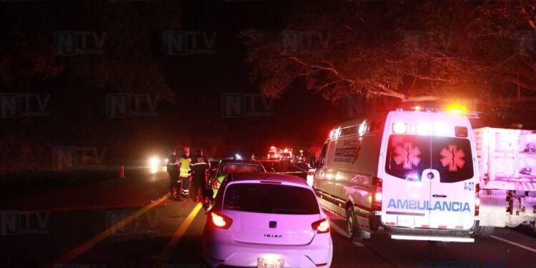 Localizan a hombre sin vida en la autopista Tepic – Crucero de San Blas