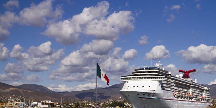 REGISTRA ENSENADA EL ARRIBO DE 51 CRUCEROS EN 2025