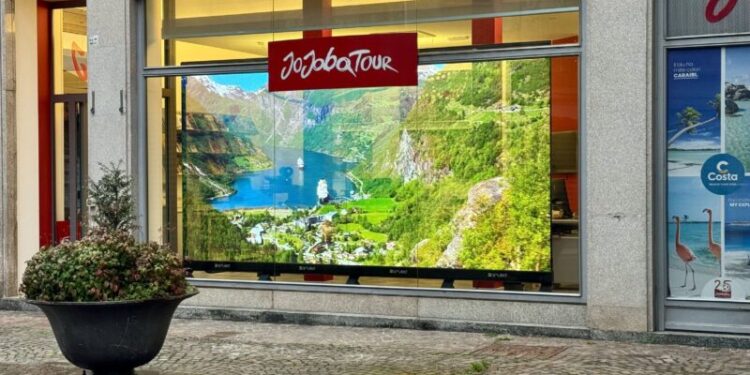 Pantallas inmersivas en Costa