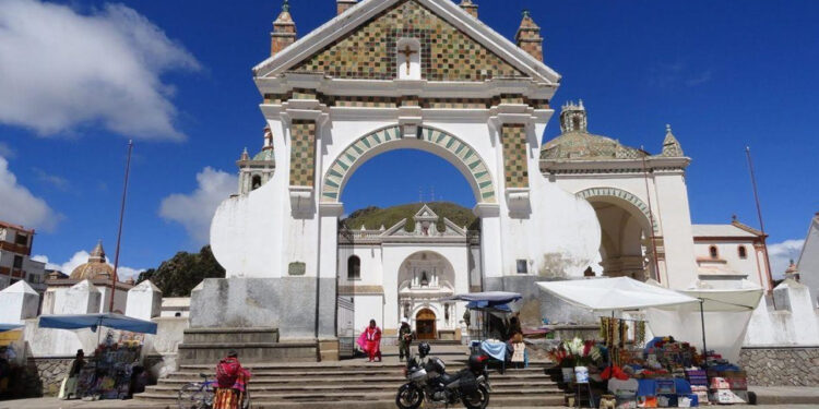 Promocionan destinos nacionales por Semana Santa y aseguran calidad en agencias de turismo