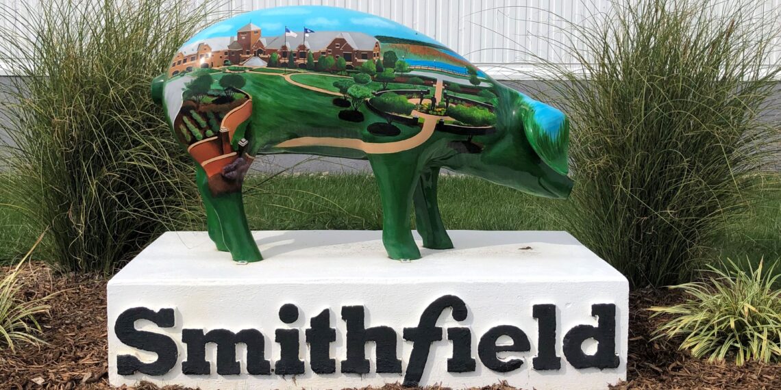 Smithfield Foods registra un aumento de las ventas y los beneficios gracias a la fuerte demanda de carne envasada y cerdo