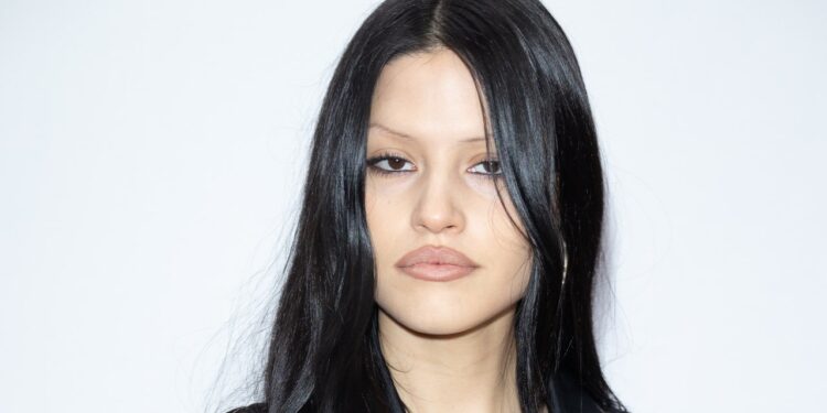 12 Best Waterline Eyeliner Pencils, According to Makeup Artists