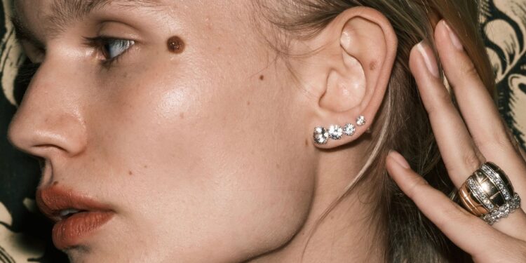 16 Best Lab-Grown Diamonds 2025: Fine Jewelry to Engagement Rings