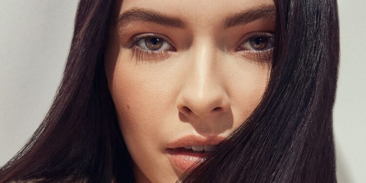 7 Best Thermal Brushes for Sleek Hair and Bouncy Blowouts