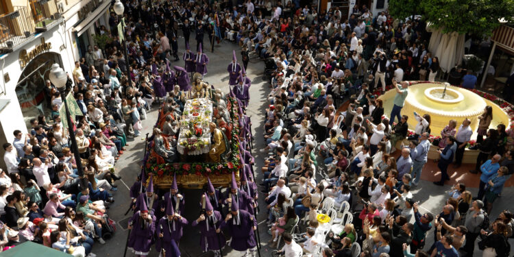 Cada español gastará de media 480 euros en reservas online de viajes en Semana Santa, un 15% más