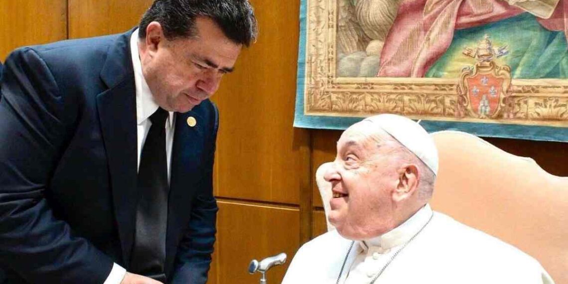 Pedro Haces encabeza la lista de viajes al extranjero en la Cámara de Diputados