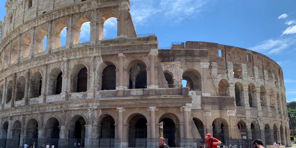 Multas millonarias por la reventa ilegal de entradas del Coliseo