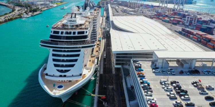 Inauguran en Miami una terminal de cruceros biométrica para 36.000 pasajeros diarios