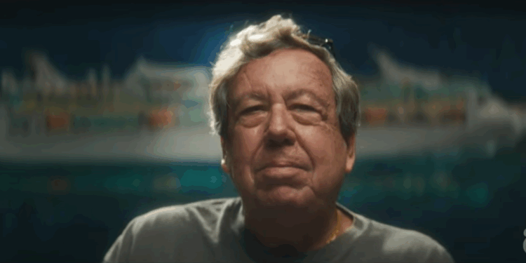 Mario Salcedo en el en el cortometraje documental sobre su vida "The happiest guy in the world"