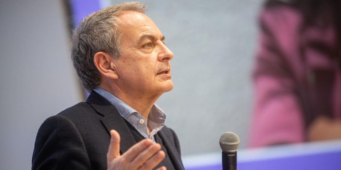 Zapatero reconoce que sus viajes a Venezuela se los paga el Gobierno de Maduro