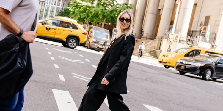 10 Incredibly Chic Ways to Master Summer-in-the-City Style