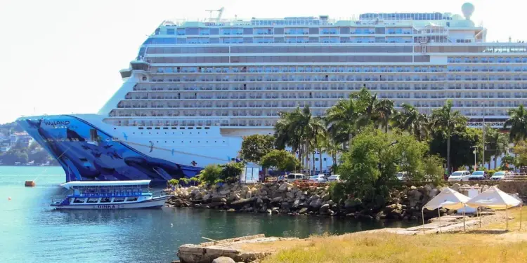Acapulco recibe mañana al quinto crucero de la temporada - El Sol de Acapulco