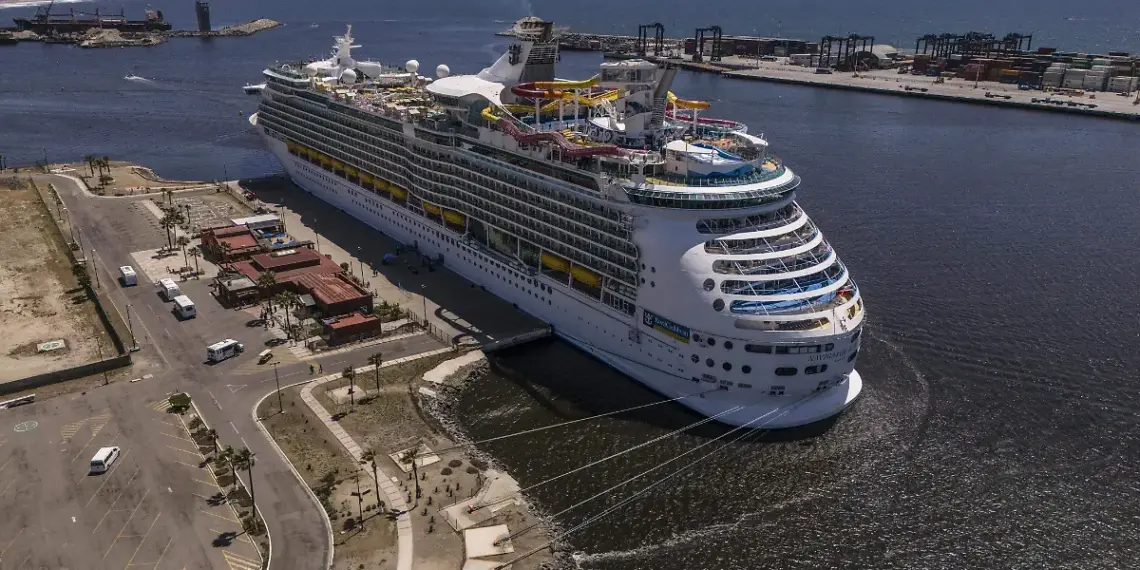 Cruceros y gobierno de México llegan a acuerdo sobre tarifa a visitantes - El Sol de México