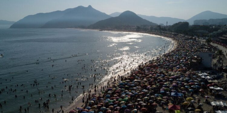 Agencias de viaje comercializan paquetes para las vacaciones de julio: ¿qué destinos ofrecen y a qué precios?