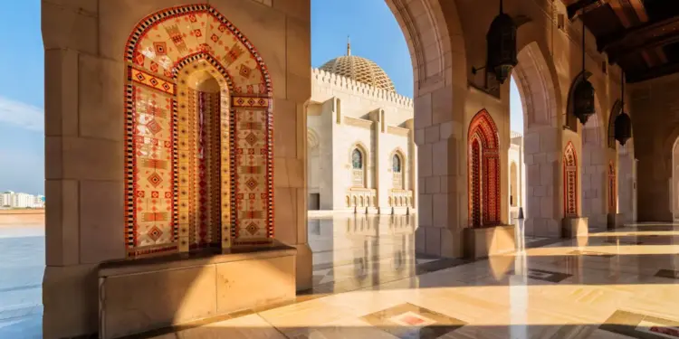 Ni Dubái ni Jeddah, esta es la ciudad más fascinante (y desconocida) de Oriente Medio