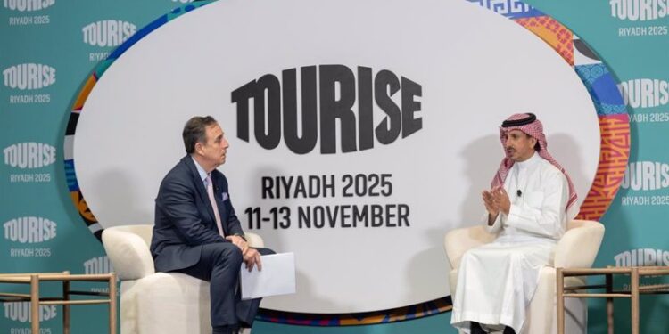 Economía.- Arabia Saudí lanza una plataforma global para trazar una hoja de ruta en turismo para los próximos 50 años