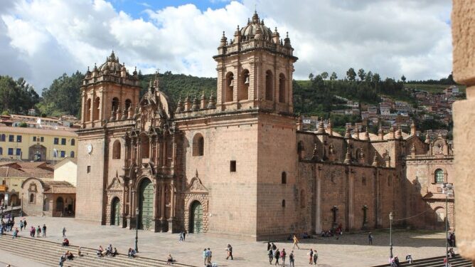 Día del Turismo Andino: Conoce los mejores destinos de la sierra sur del Perú - Radio San Martín - 97.7 FM