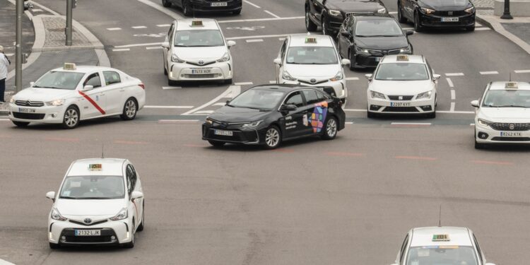 El 50% de los viajes en VTC no pueden realizarse por una legislación obsoleta y restrictiva en Europa