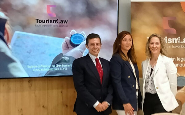 Interior comienza a multar a empresas por incumplir el registro del viajero