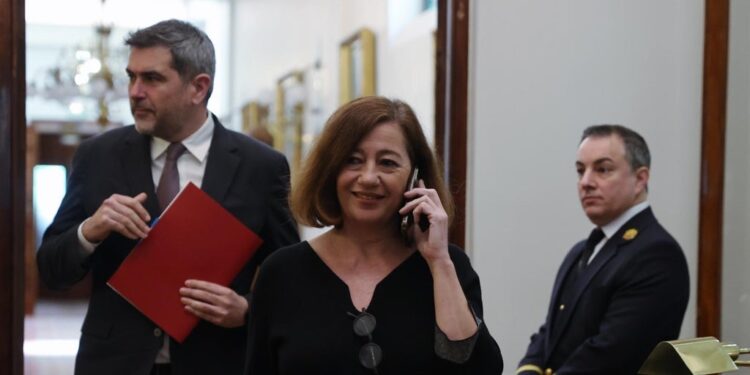 El Congreso organiza un viaje de diputados a China mientras el Parlamento Europeo aún veta los suyos