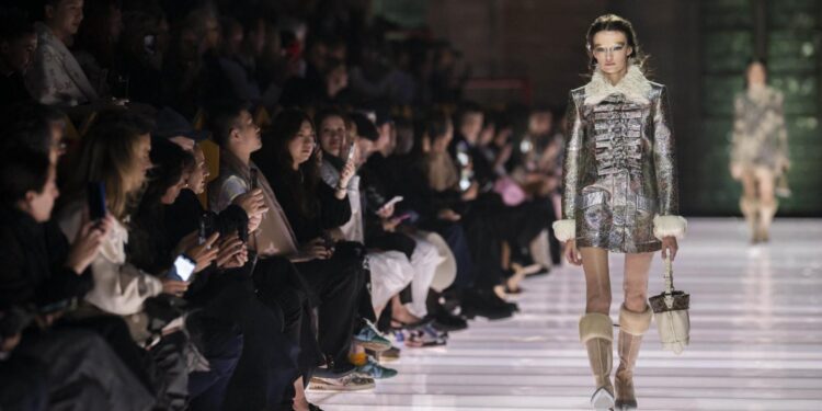 Desfile Crucero 2026 de Louis Vuitton.