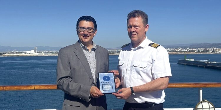 El Puerto de Castellón recibe el primer crucero del año