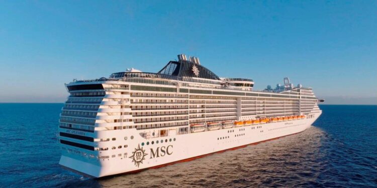 El Port de Tarragona recibe por primera vez el crucero MSC Splendida