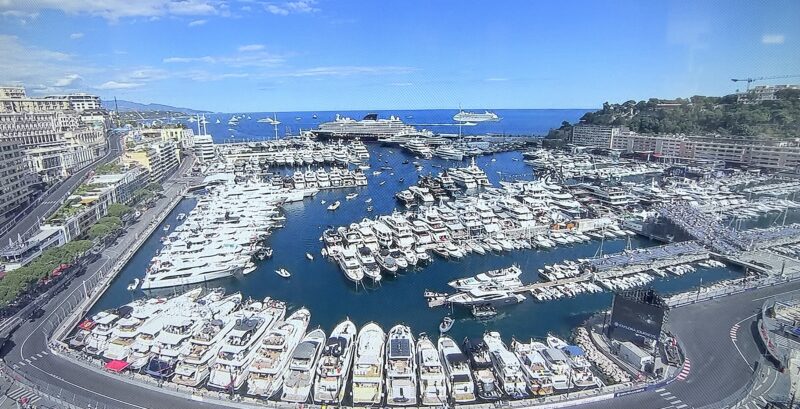 Explora II en Mónaco