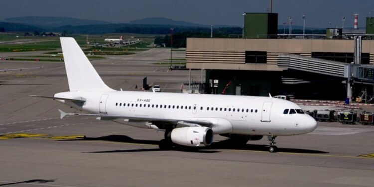 Ingleses, alemanes e italianos, los que más vuelos reservarán para visitar España