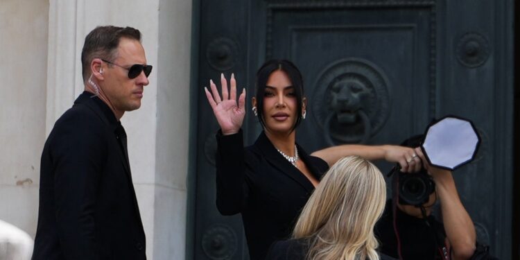 Kim Kardashian Comes Face-To-Face With Her Diamond Thieves, Dripping in Diamonds