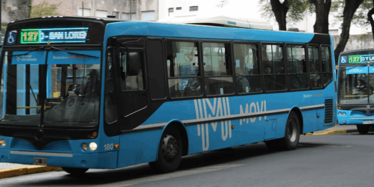 El transporte urbano de pasajeros perdió 28 mil viajes por día